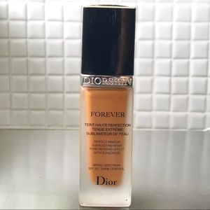 Diorskin Forever Foundation shade 51 Praline